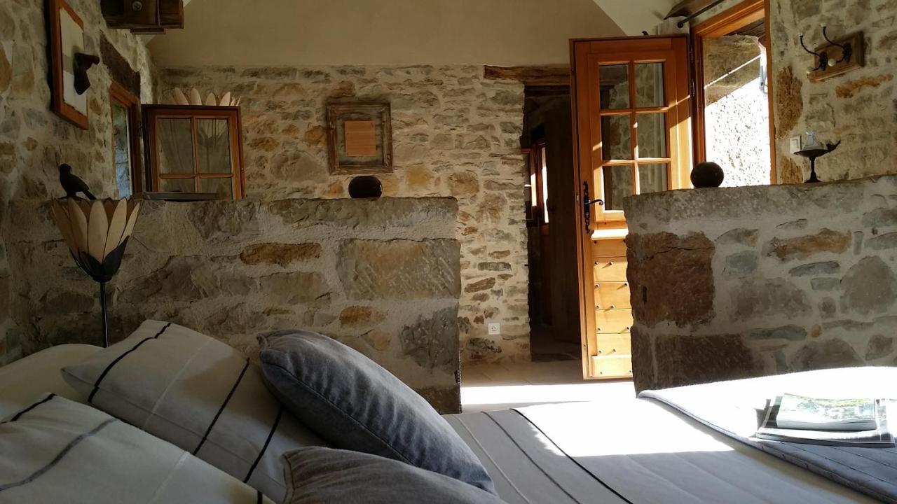 Bed and Breakfast Le Hameau Du Quercy Frontenac  Екстер'єр фото